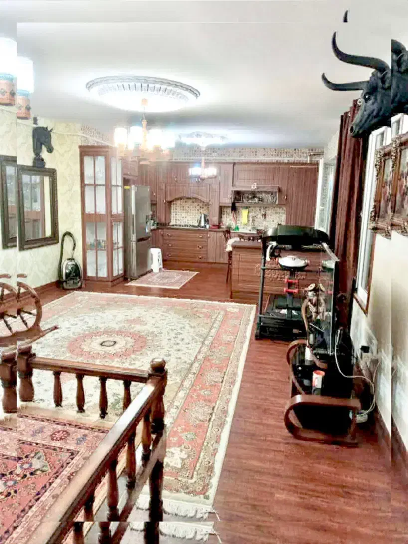 هرچی از لاکچری بخوای - اینجاست|فروش آپارتمان|بروجرد, |دیوار