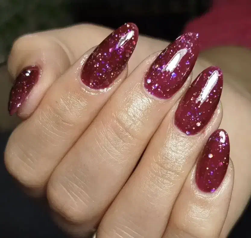 کاشت ناخن فقط۳۰۰|خدمات آرایشگری و زیبایی|بم, |دیوار