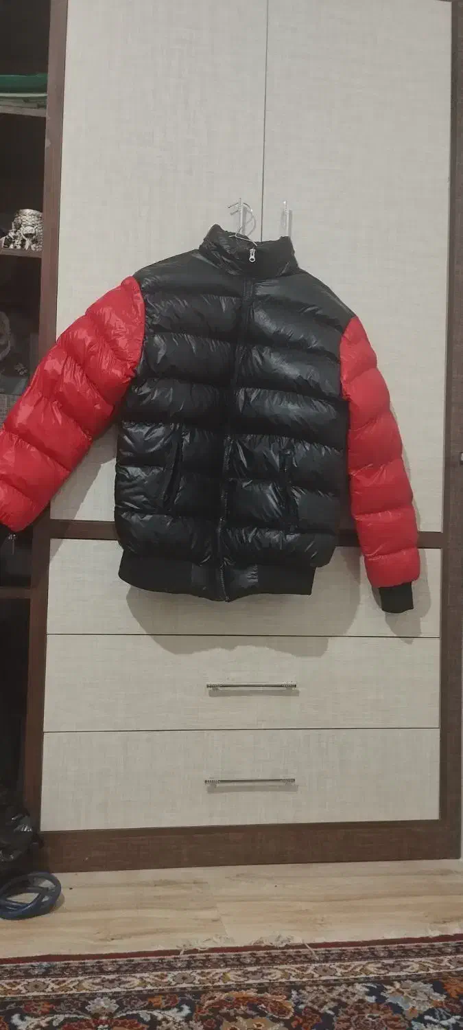 کاپشن نو نو|لباس|نیشابور, مازول|دیوار