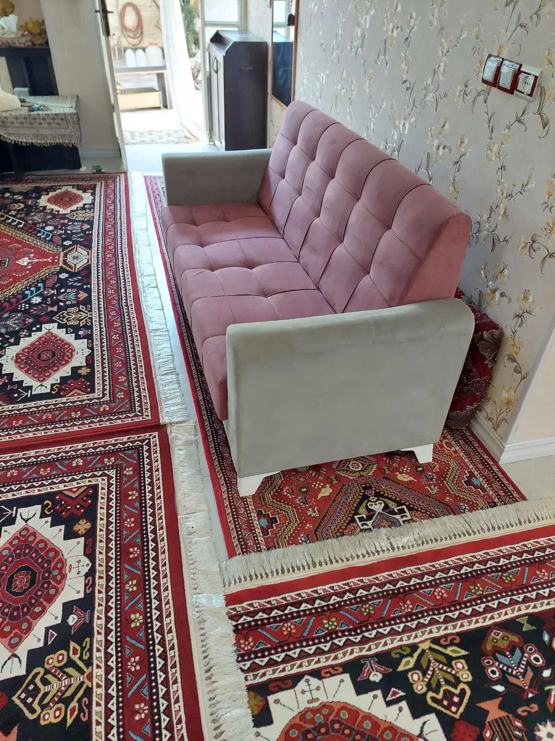 مبل آپارتمانی ۵ نفره|مبلمان خانگی و میز عسلی|شیراز, بریجستون|دیوار