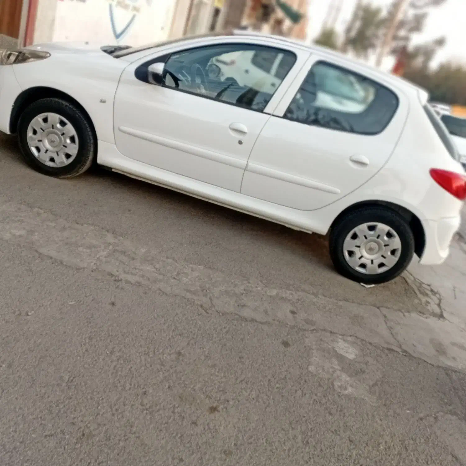 207 سقف فلز فرمان برقی|خودرو سواری و وانت|قم, ولیعصر|دیوار