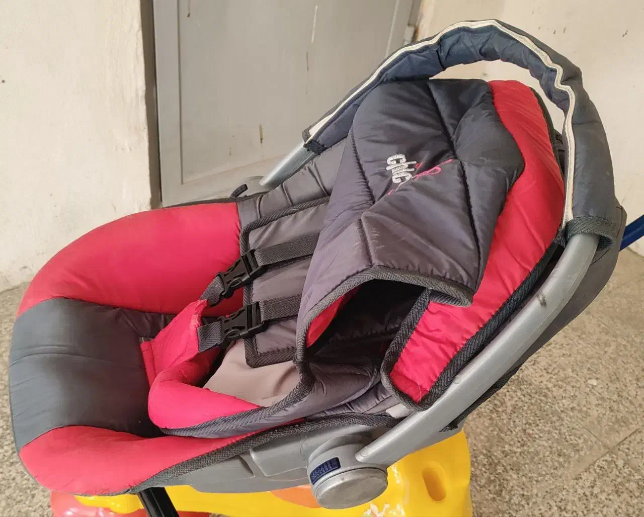 کریر|کالسکه و لوازم جانبی|آزادشهر, |دیوار