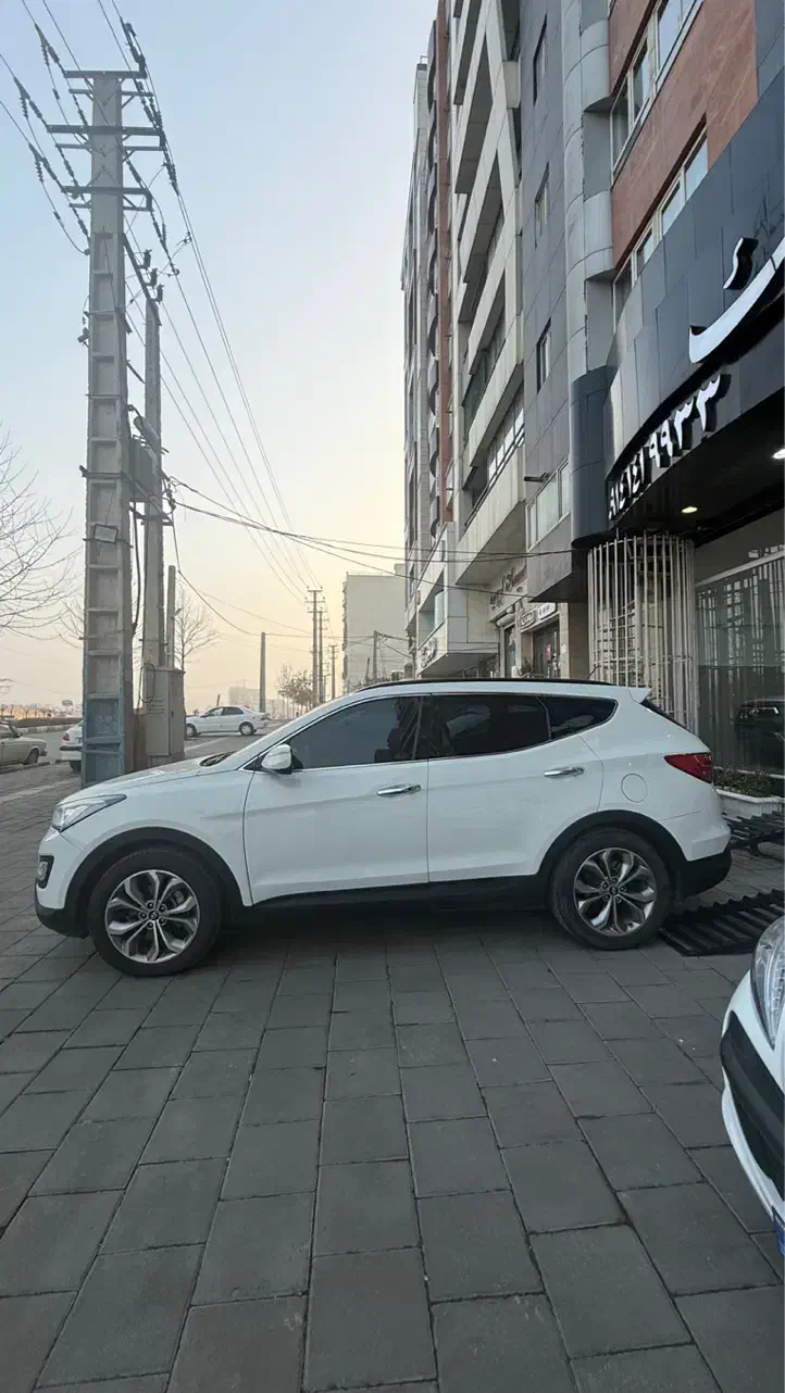 سانتافه۲۰۱۴ فول درحد|خودرو سواری و وانت|ارومیه, |دیوار