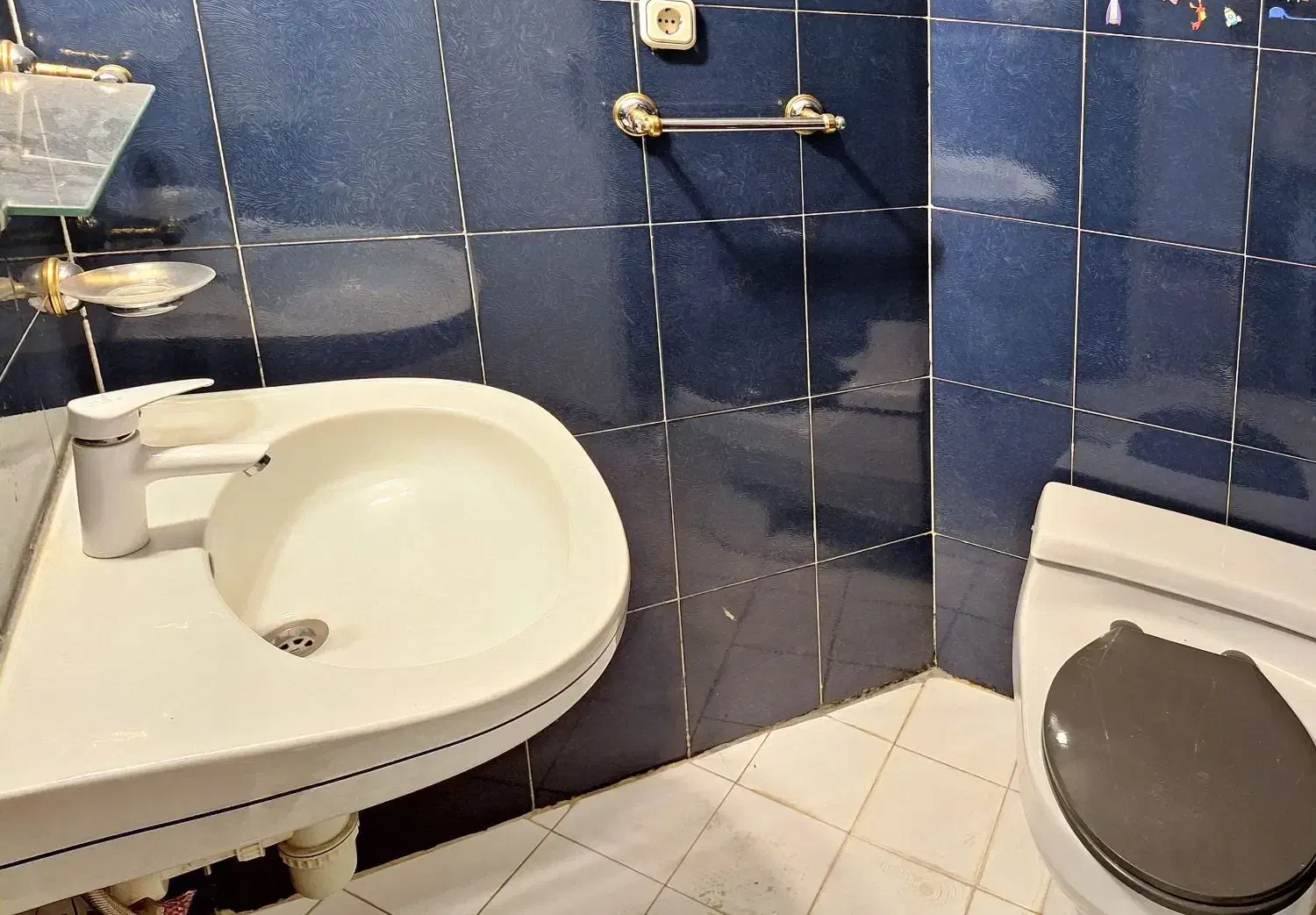 130متر  زعـفـرانـیــه 2خواب ( تاپ لوکیشن)