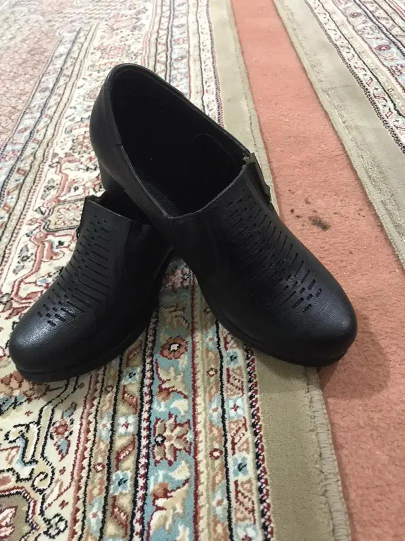 کفش زنانه سایز ۳۹|کیف، کفش، کمربند|بروجرد, |دیوار