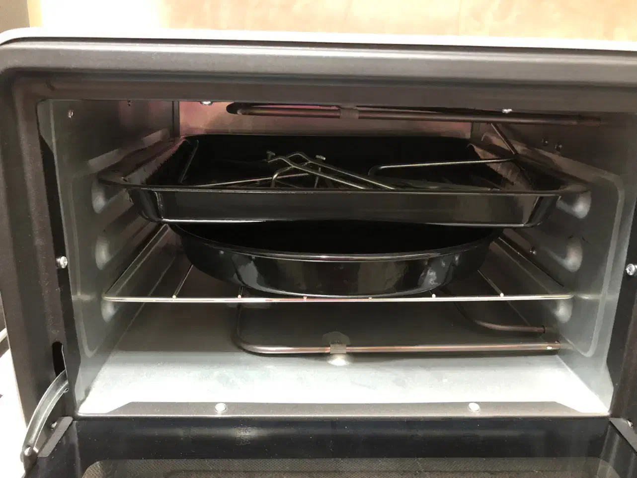 آون تستر مارک کلاسیک|اجاق گاز و لوازم برقی پخت‌وپز|تهران, منیریه|دیوار