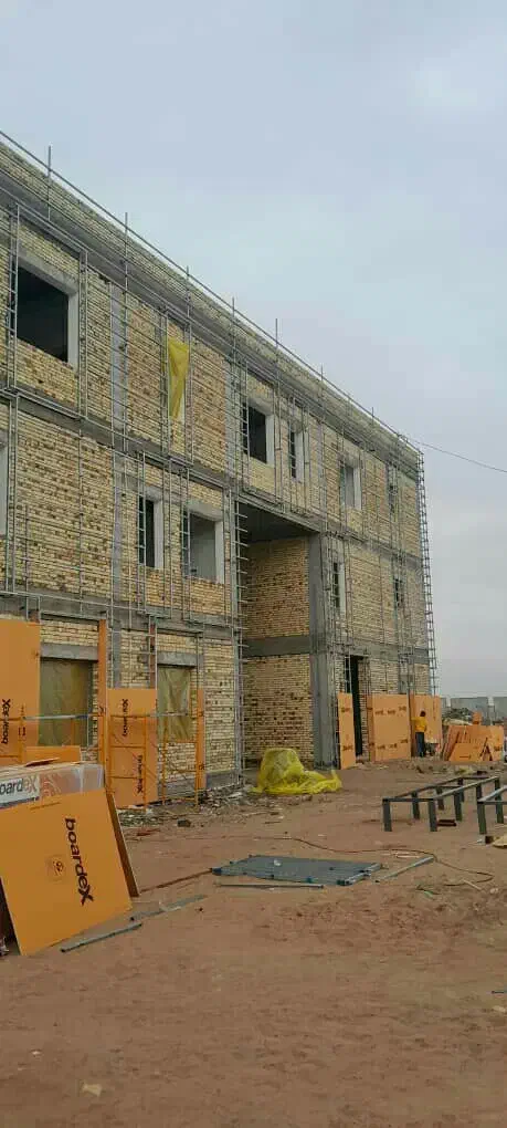 نیازمندفوری نیروی پیچ بندسرعتی نما ساختمان شهربصره|استخدام معماری، عمران و ساختمانی|اهواز, پردیس|دیوار