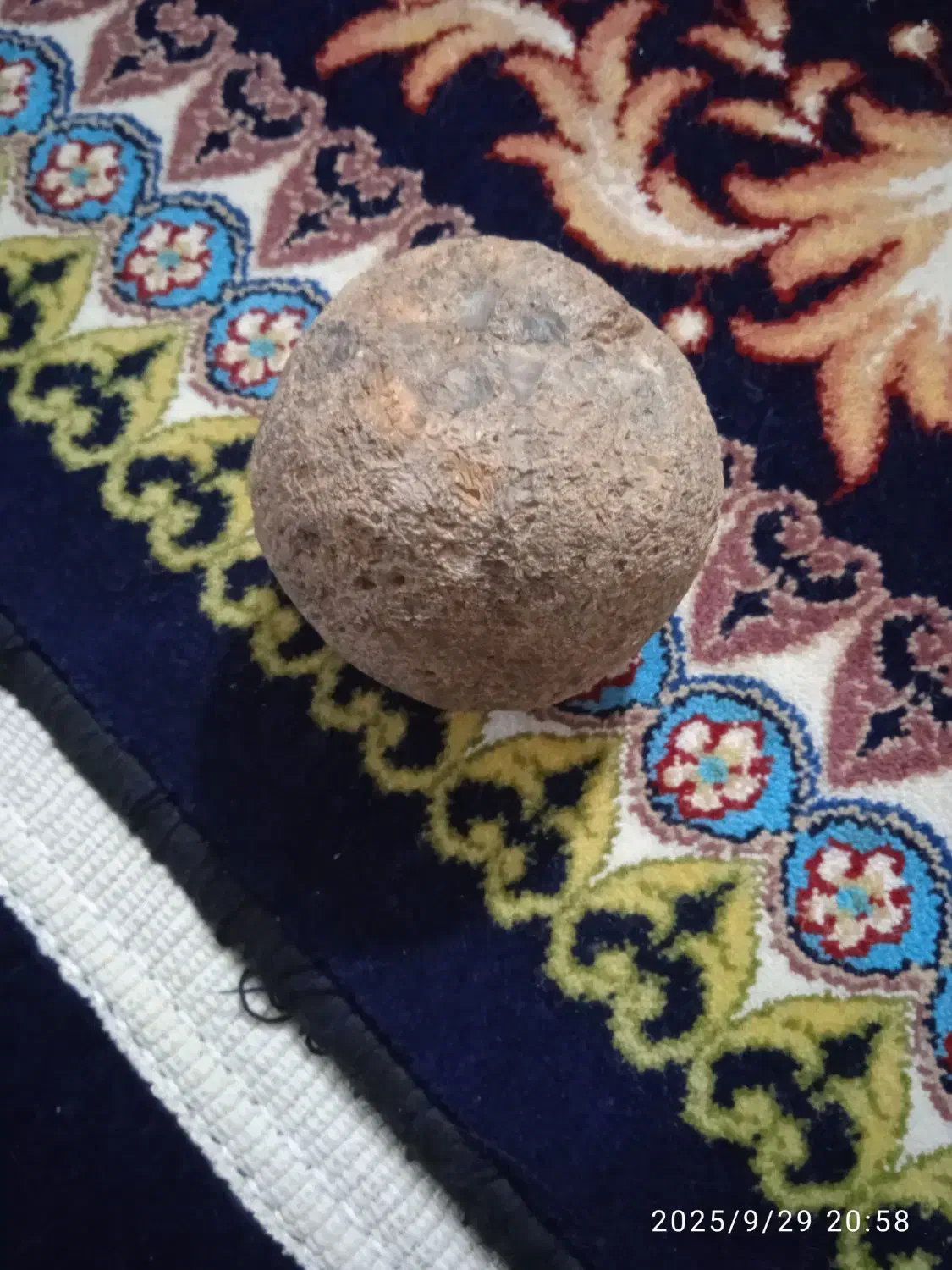 سنگ مشکوک به شهاب|کلکسیون و سرگرمی|سرپل ذهاب, |دیوار