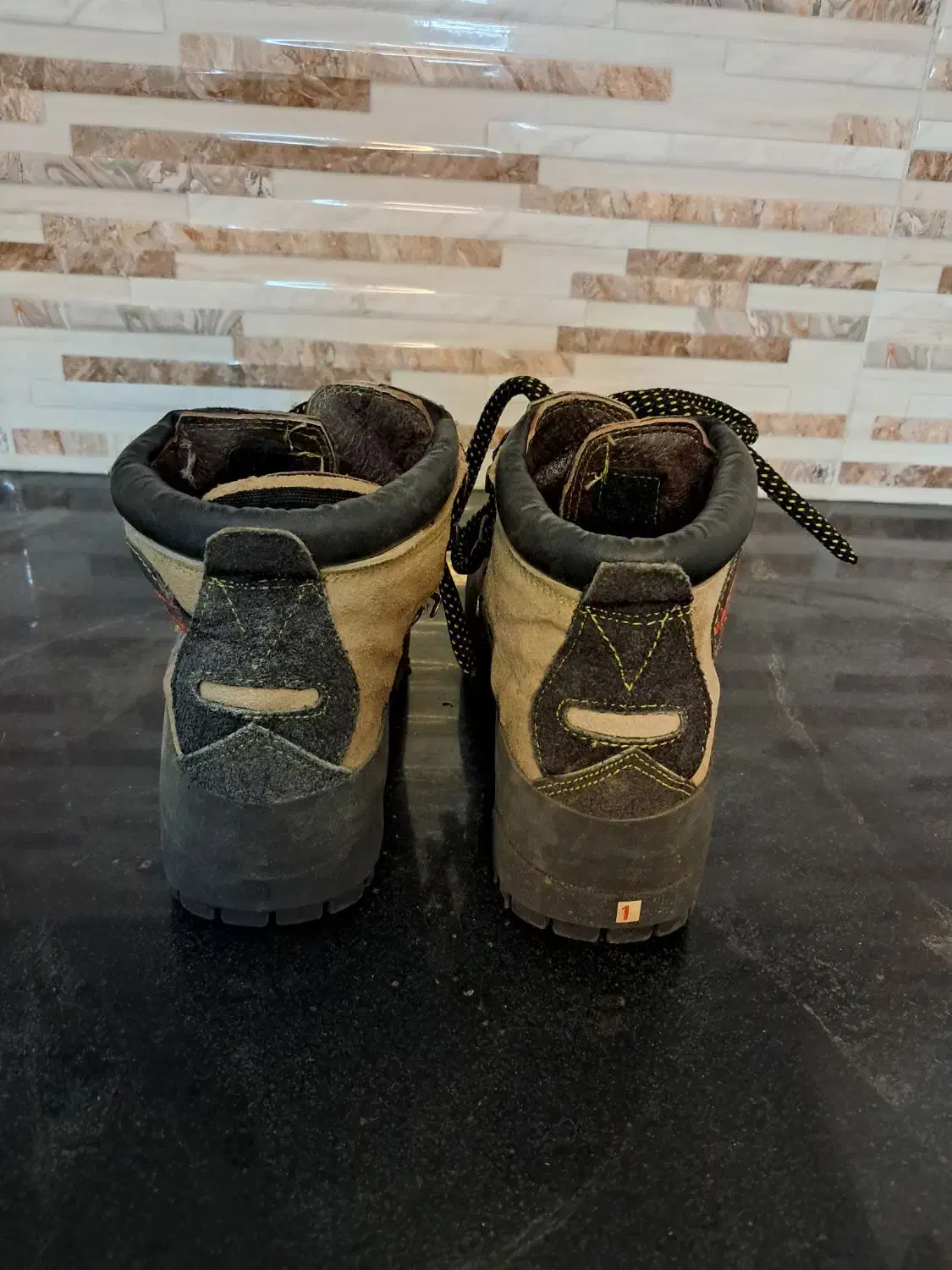 کفش کوهنوردی|کوهنوردی و کمپینگ|مینودشت, |دیوار