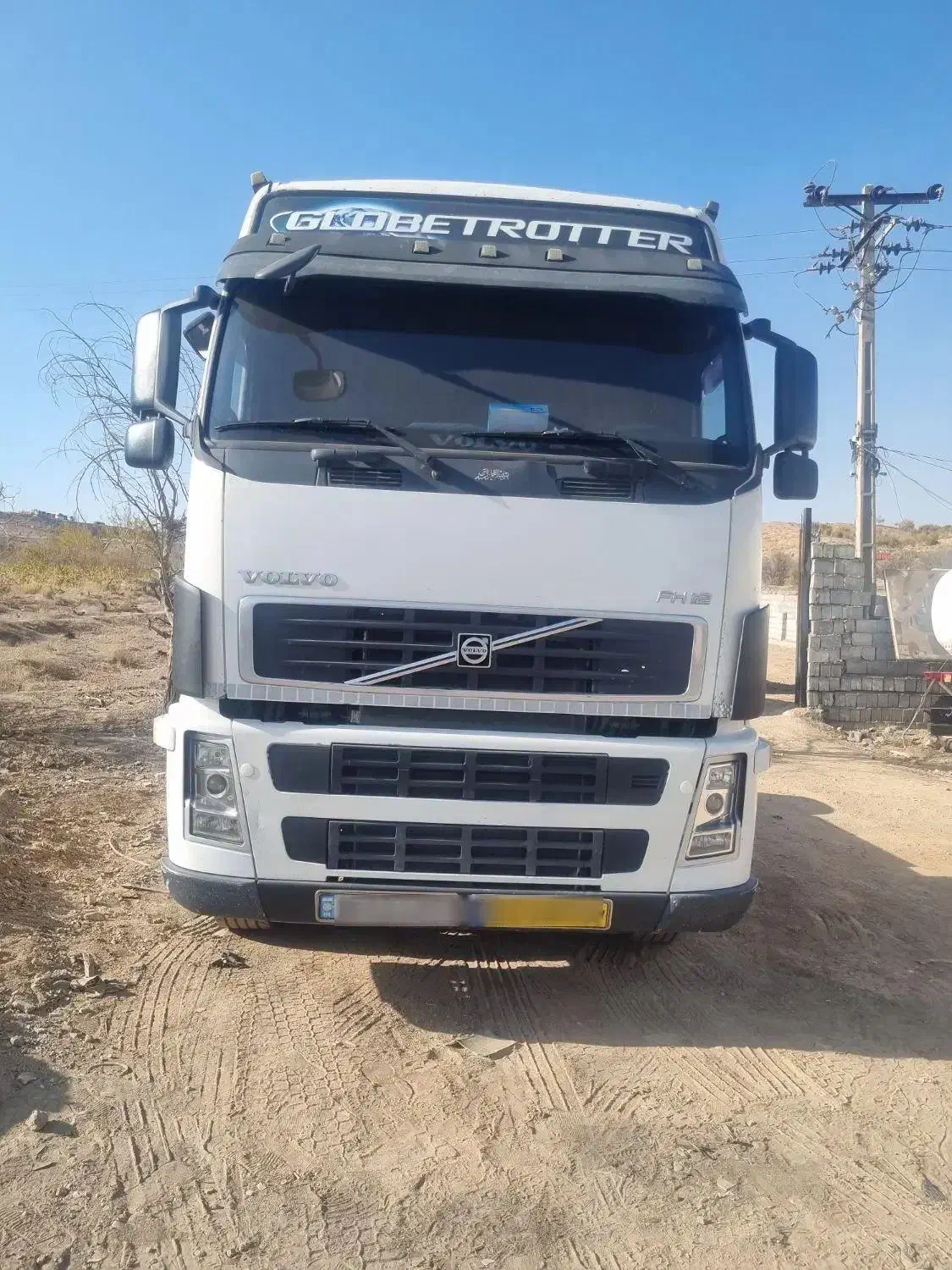 کشنده اف اچ ۴۶۰ مدل ۱۳۸۲ اتومات|خودرو سنگین|باغ بهادران, |دیوار