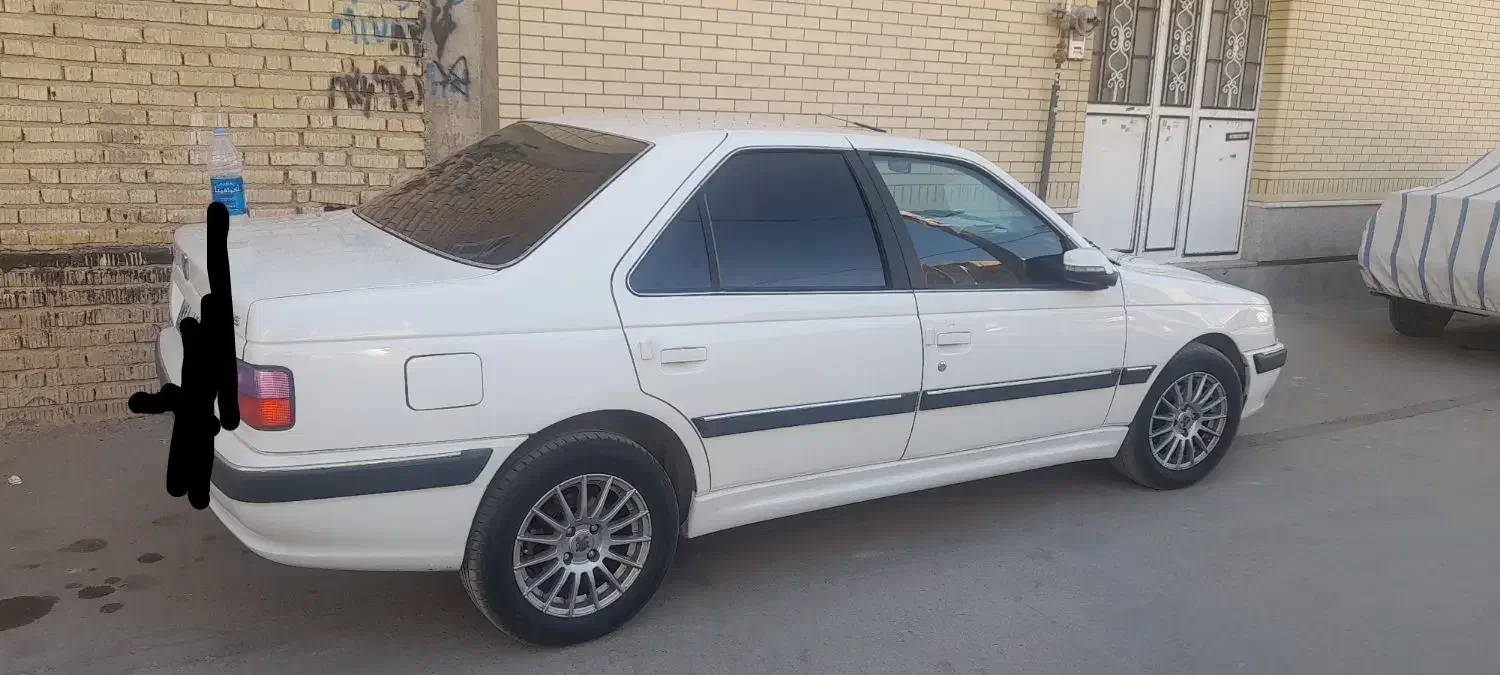 پارس سال ۱۴۰۲|خودرو سواری و وانت|مرودشت, استادیوم|دیوار