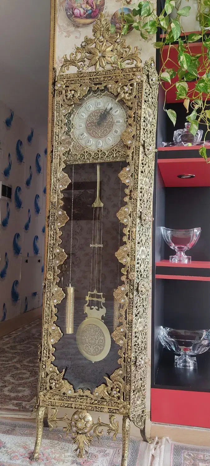 ساعت ایستاده طرح برنز .|ساعت دیواری و تزئینی|کرمانشاه, |دیوار