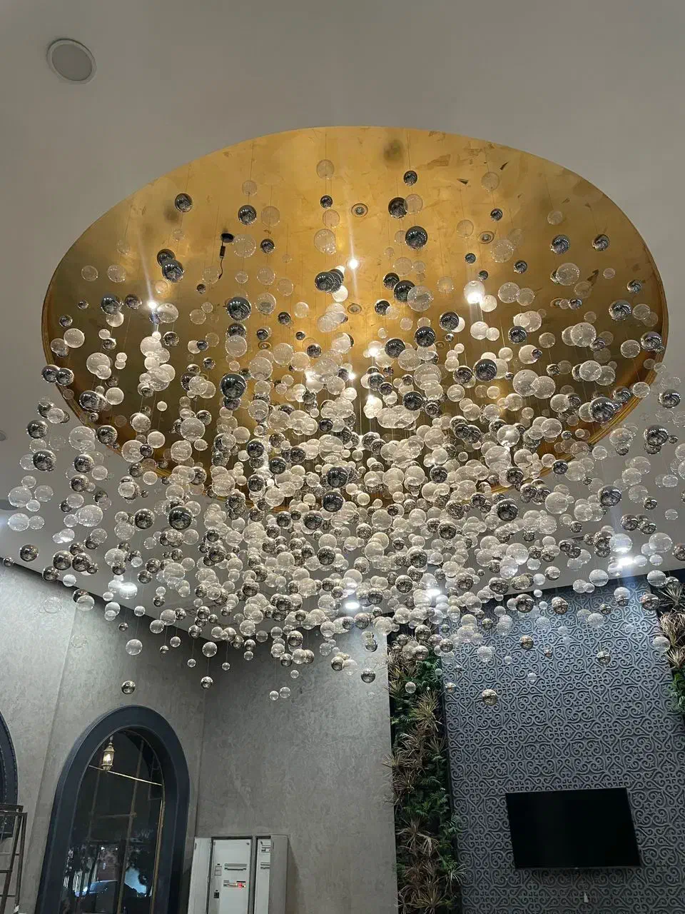 لوستر|لوستر و چراغ آویز|قم, زنبیل آباد|دیوار