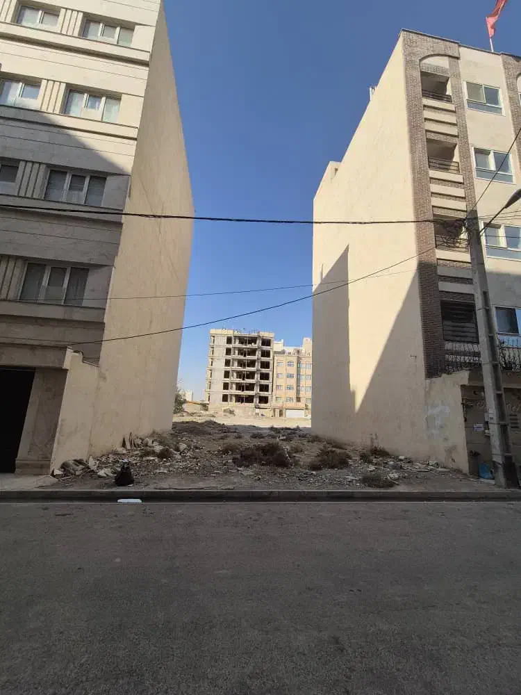 زمین 350متری/12متربر/جنوبی ساز با پروانه ۸ سقف|فروش زمین و ملک کلنگی|قم, باغ کرباسی|دیوار