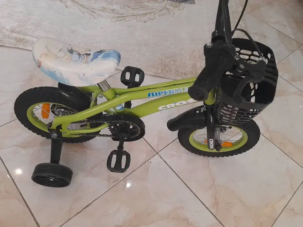 کاملا سالم و تمیز|دوچرخه، اسکیت، اسکوتر|تهران, آذری|دیوار