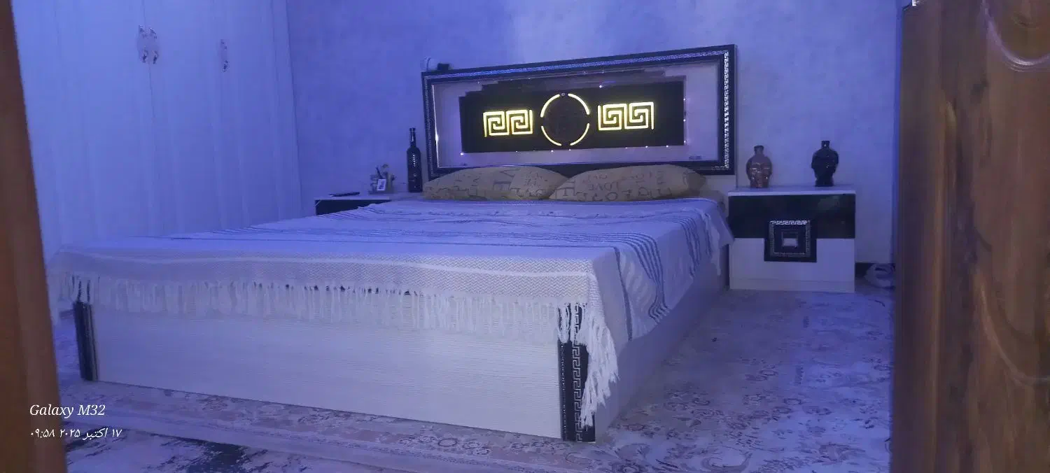 تختخواب دونفره|تشک تختخواب|اسلام‌شهر, شهرک الهیه|دیوار