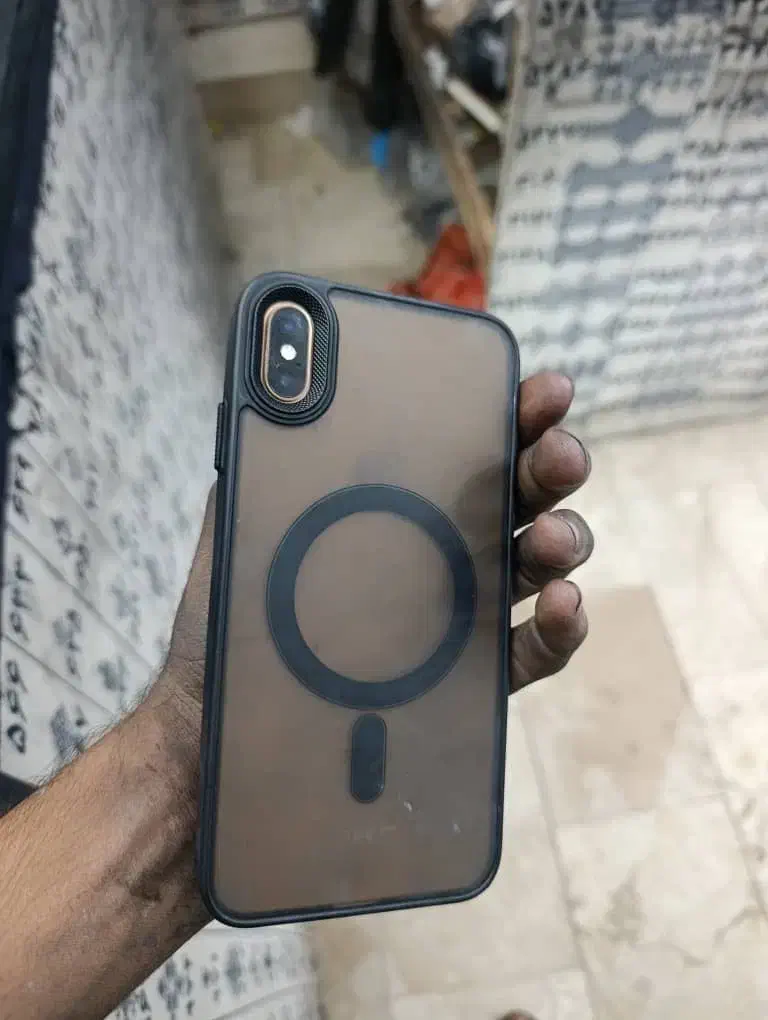 آیفون xsmax256خشک بدون خط خش باتری ۹۷|موبایل|چابهار, |دیوار