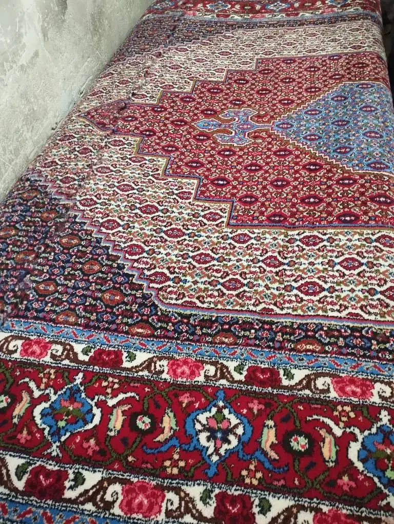 یک عدد فرش دستبافت|فرش|سنندج, |دیوار