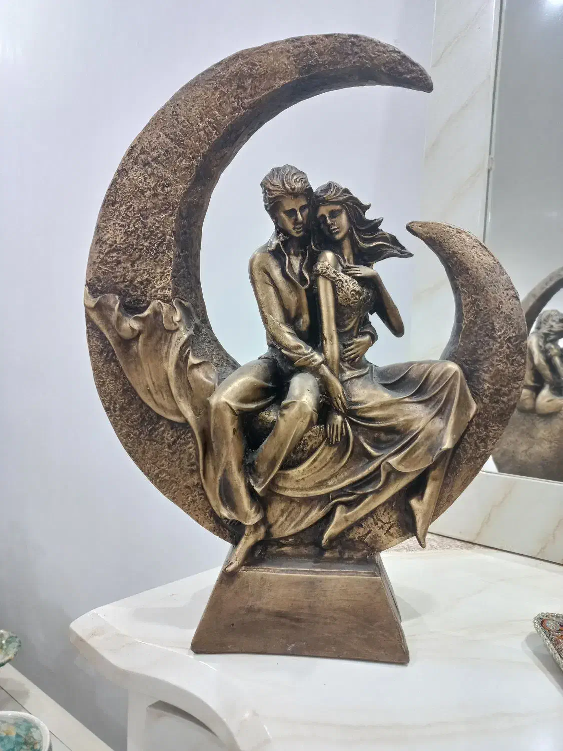 مجسمه|مجسمه، تندیس، ماکت|ساری, |دیوار