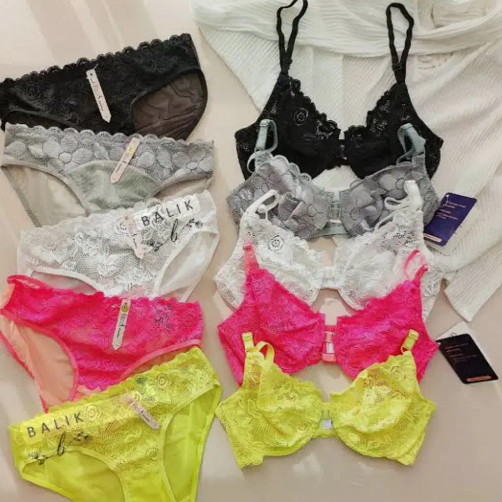 لباس زیر|لباس|هیرمند, |دیوار