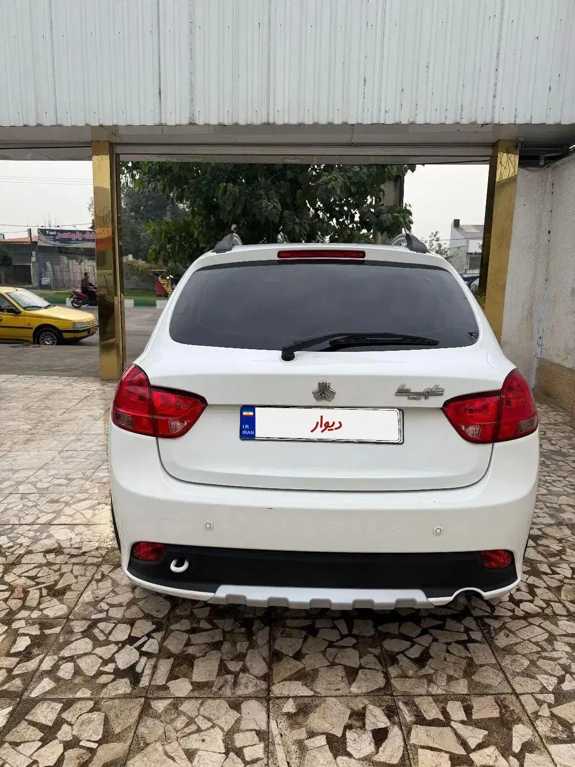 کوییک بدون رنگ ۱۰۰ تا کار مشابه صفر ۹۷|خودرو سواری و وانت|رشت, گلسار|دیوار