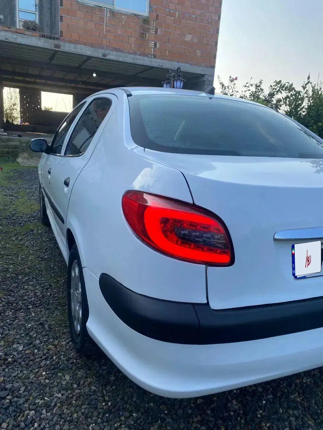 206sdv8|خودرو سواری و وانت|زرگرشهر, |دیوار