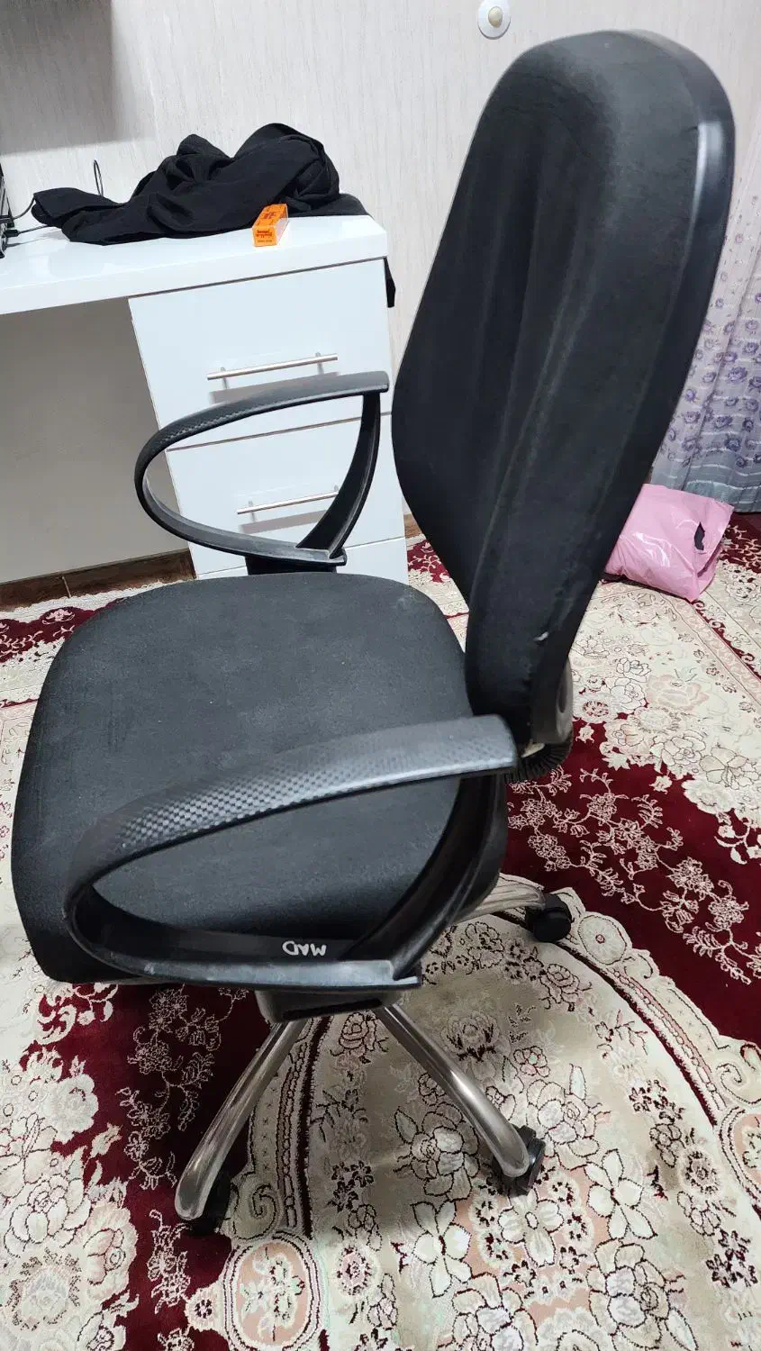 صندلی اداری چرخدار|مبلمان اداری|رباط‌کریم, رباط‌کریم|دیوار