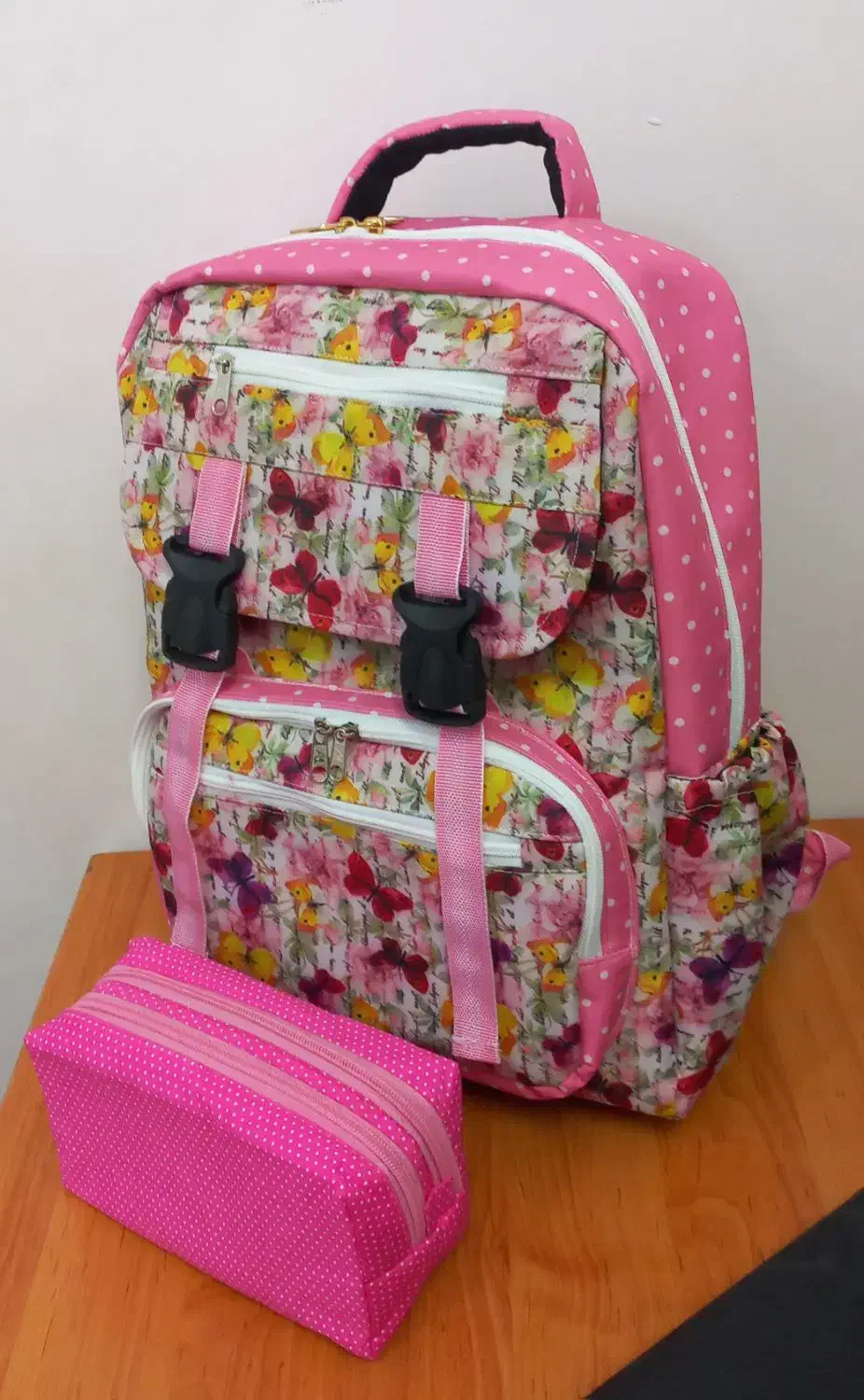 کیف مدرسه/جامدادی /کیف لقمه/ کیف آرایش|لوازم التحریر|قم, تولید دارو و یخچال|دیوار