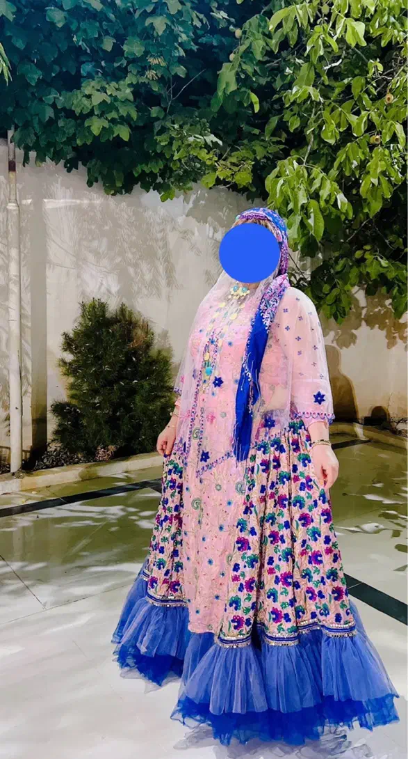 لباس محلی|لباس|کازرون, |دیوار