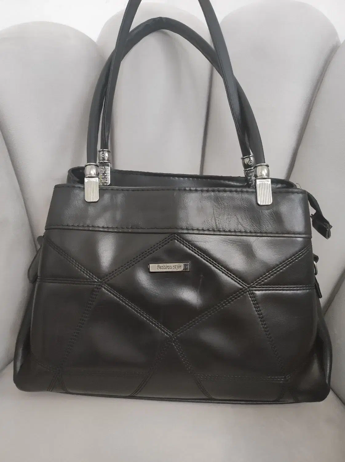 اجناس توافقی|کیف، کفش، کمربند|نهاوند, |دیوار