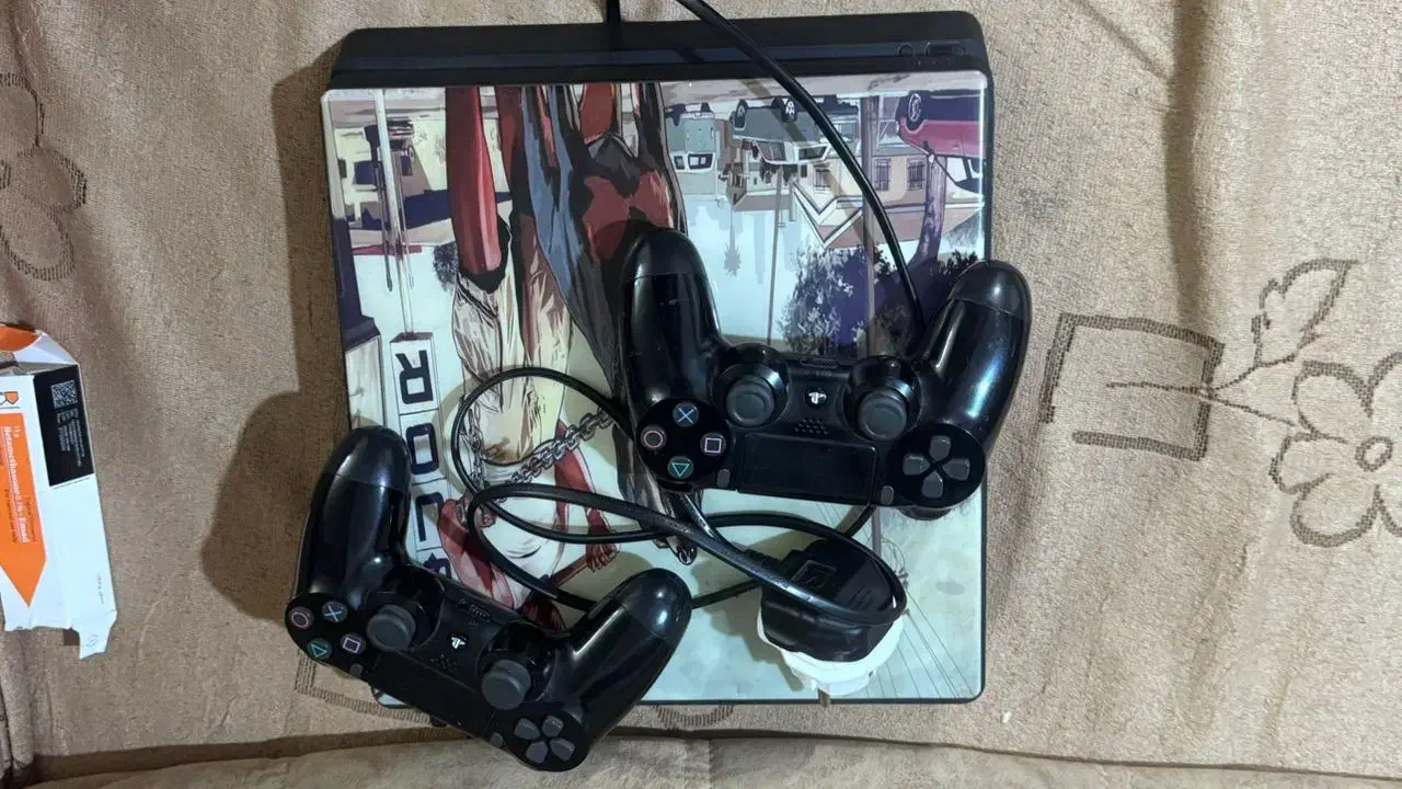 ps4 کپی خور ۱ ترابایت با دو دسته|کنسول، بازی ویدئویی و آنلاین|تبریز, |دیوار