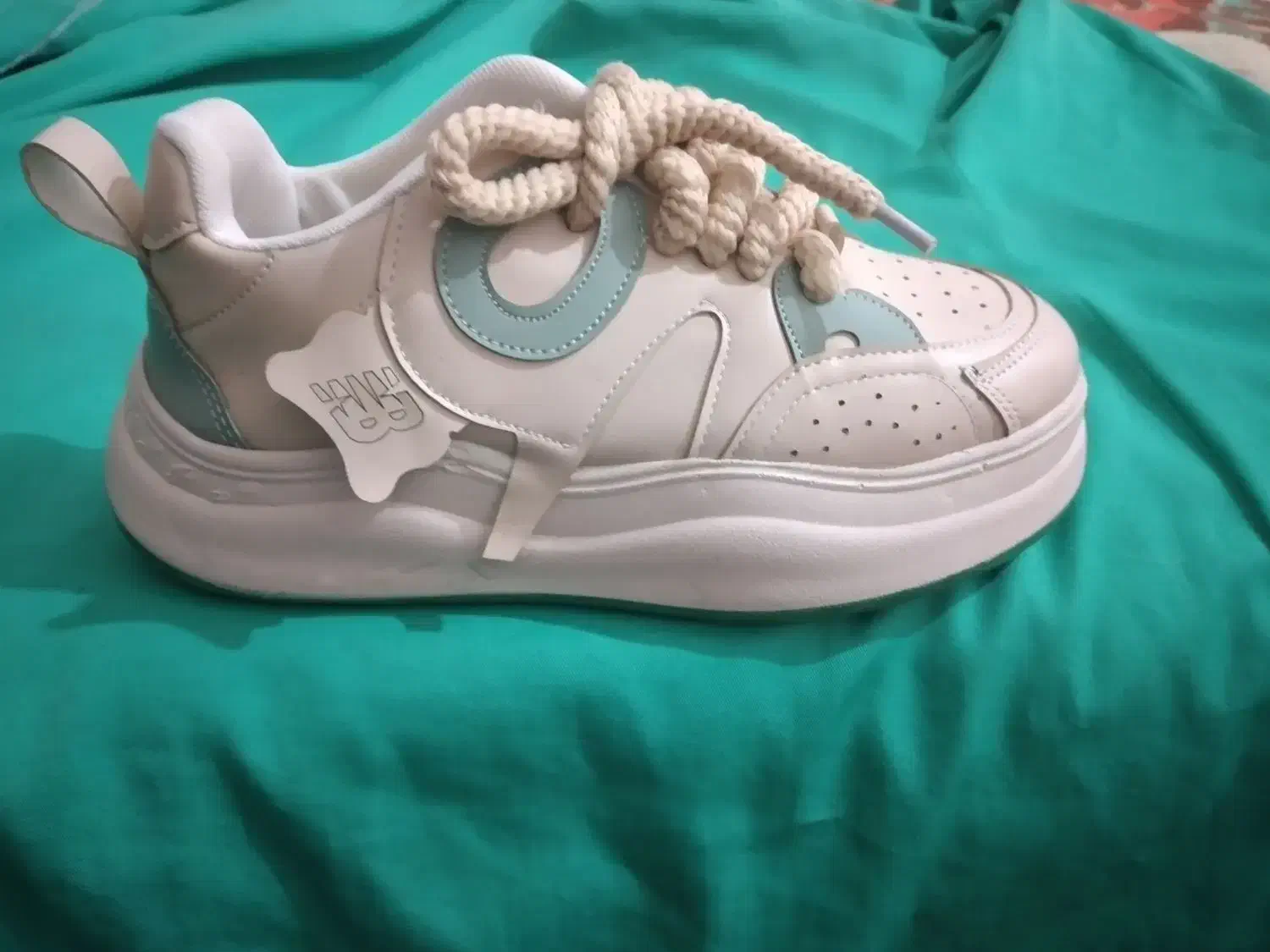 کفش اسپورت نو سایز۳۸|کیف، کفش، کمربند|برازجان, |دیوار