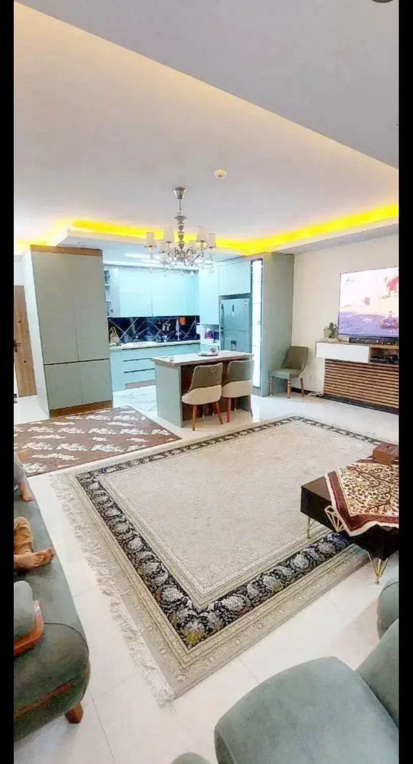 ۸۵متر سندار وام دار ۵۰۰ میلیون نقدینگی شخصی ساز|فروش آپارتمان|کرج, مهرویلا شمالی|دیوار