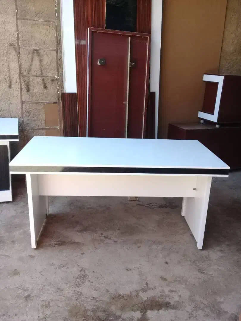 میز امپراتور 84646مدیریت کانتر منشی صندلی انتظار|دفتر کار|نوشهر, |دیوار