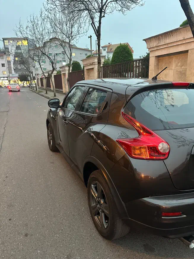 نیسان جوک منطقه آزاد|خودرو سواری و وانت|رشت, معلم|دیوار