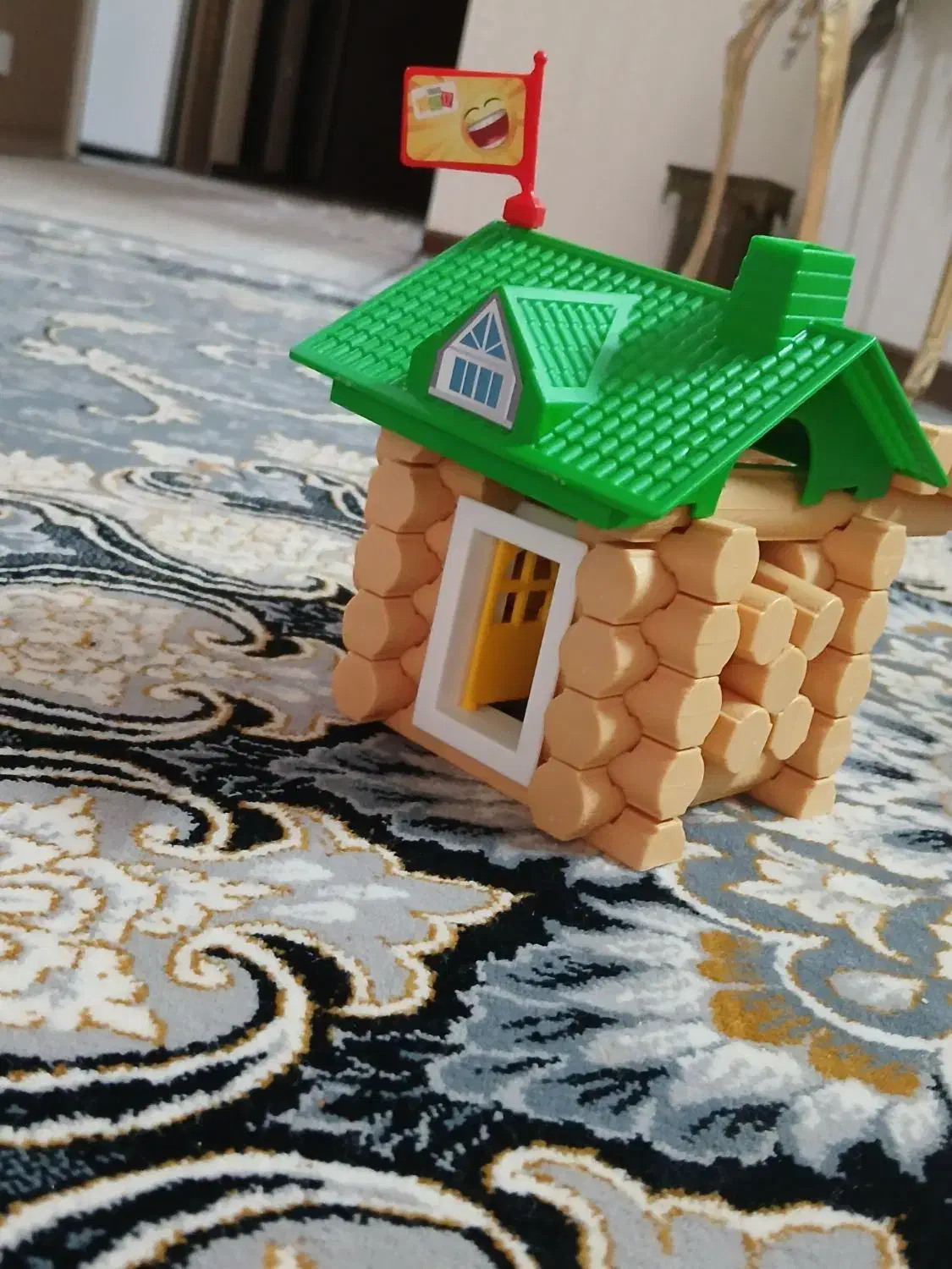 اسباب بازی|اسباببازی|قم, هفت تیر|دیوار