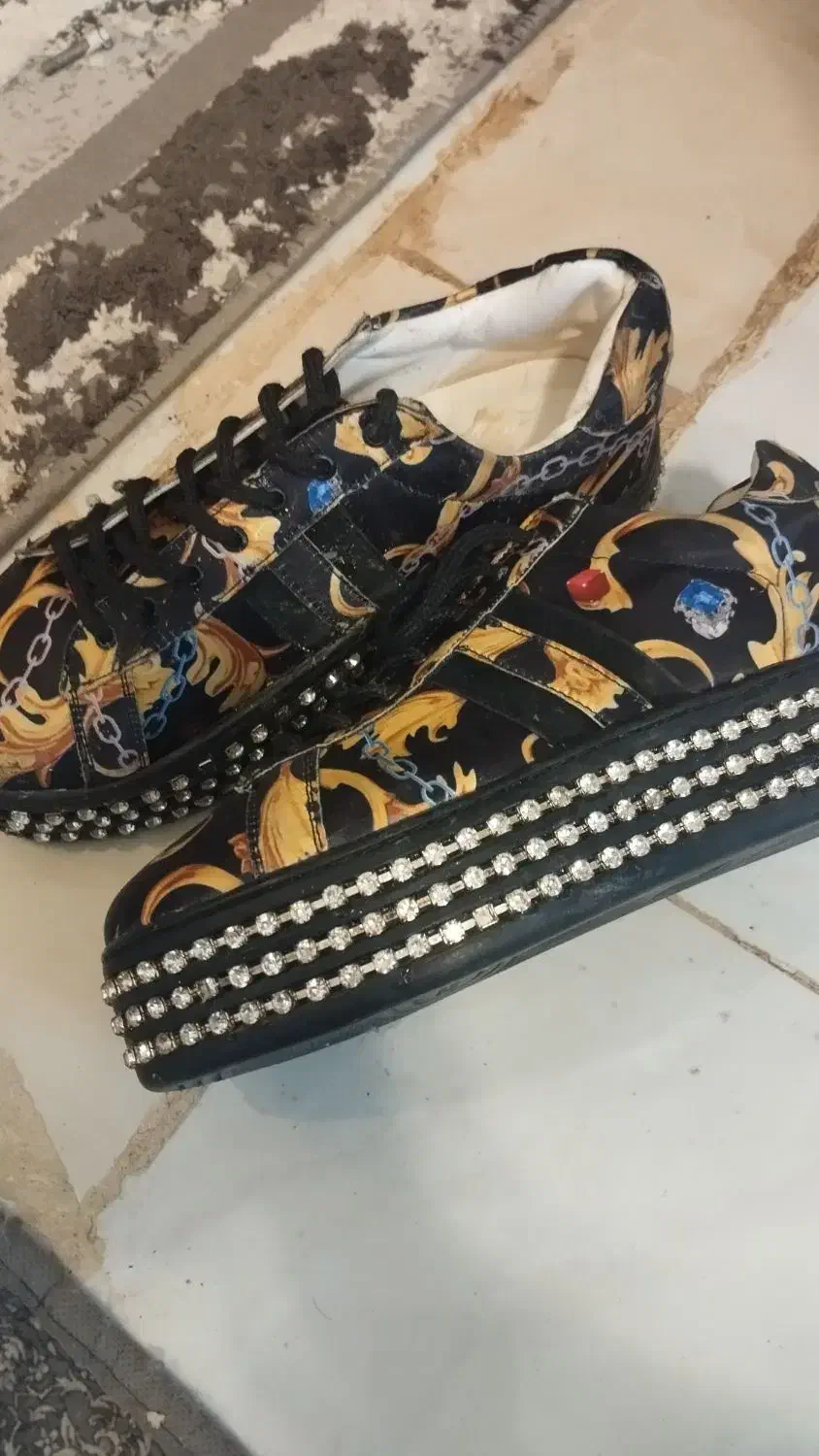 کفش زنانه بالژ مخفی|کیف، کفش، کمربند|پرند, فاز ۶|دیوار