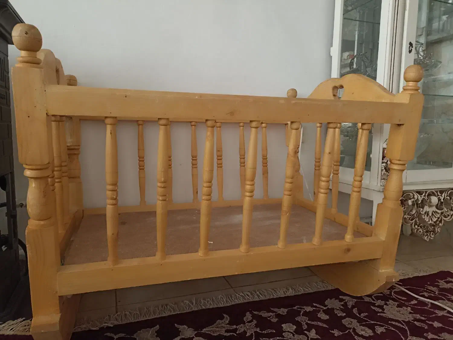 گهواره چوبی|اسباب و اثاث بچه|قدس, شهرقدس|دیوار