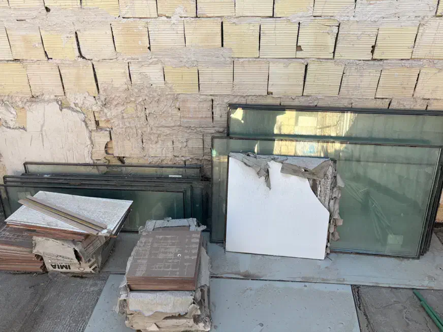 در و پنجره دوجداره با شیشه|مصالح و تجهیزات ساختمان|مشهد, شهید مطهری|دیوار