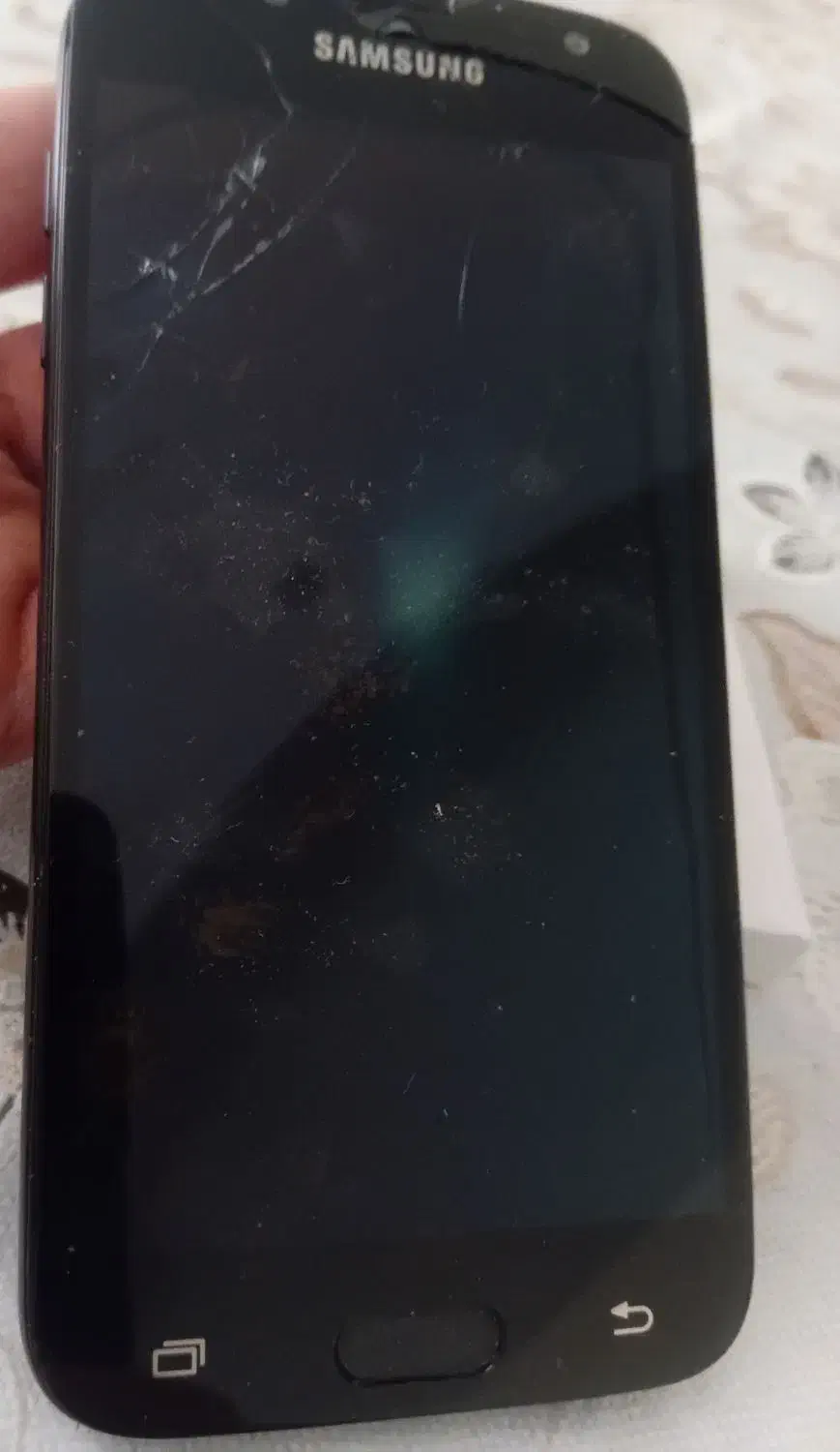 گوشی سامسونگ j5pro 32  نیازمند تعمیر|موبایل|تهران, سعادت‌آباد|دیوار