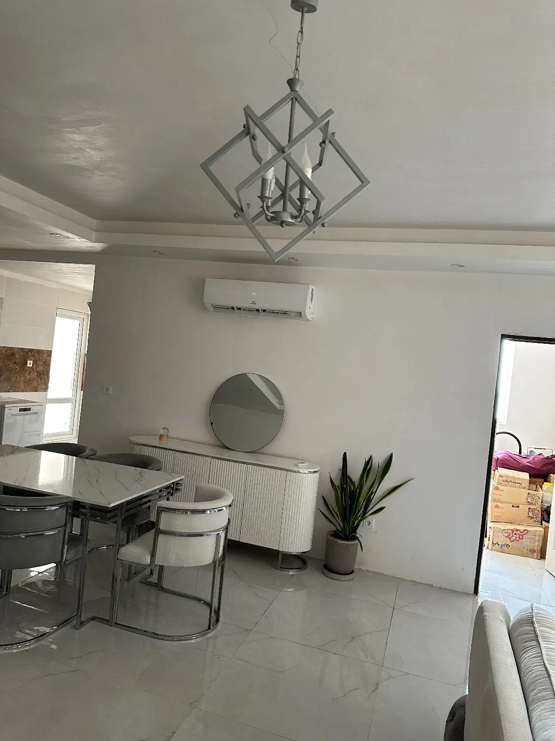 لوستر در حد نو|لوستر و چراغ آویز|اسلام‌شهر, شهرک قائمیه|دیوار