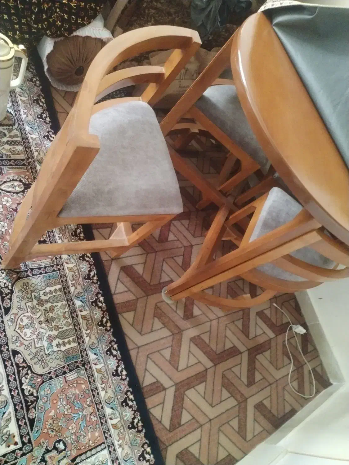 میز ناهار خوری 4 نفره|میز و صندلی غذاخوری|زرقان, |دیوار