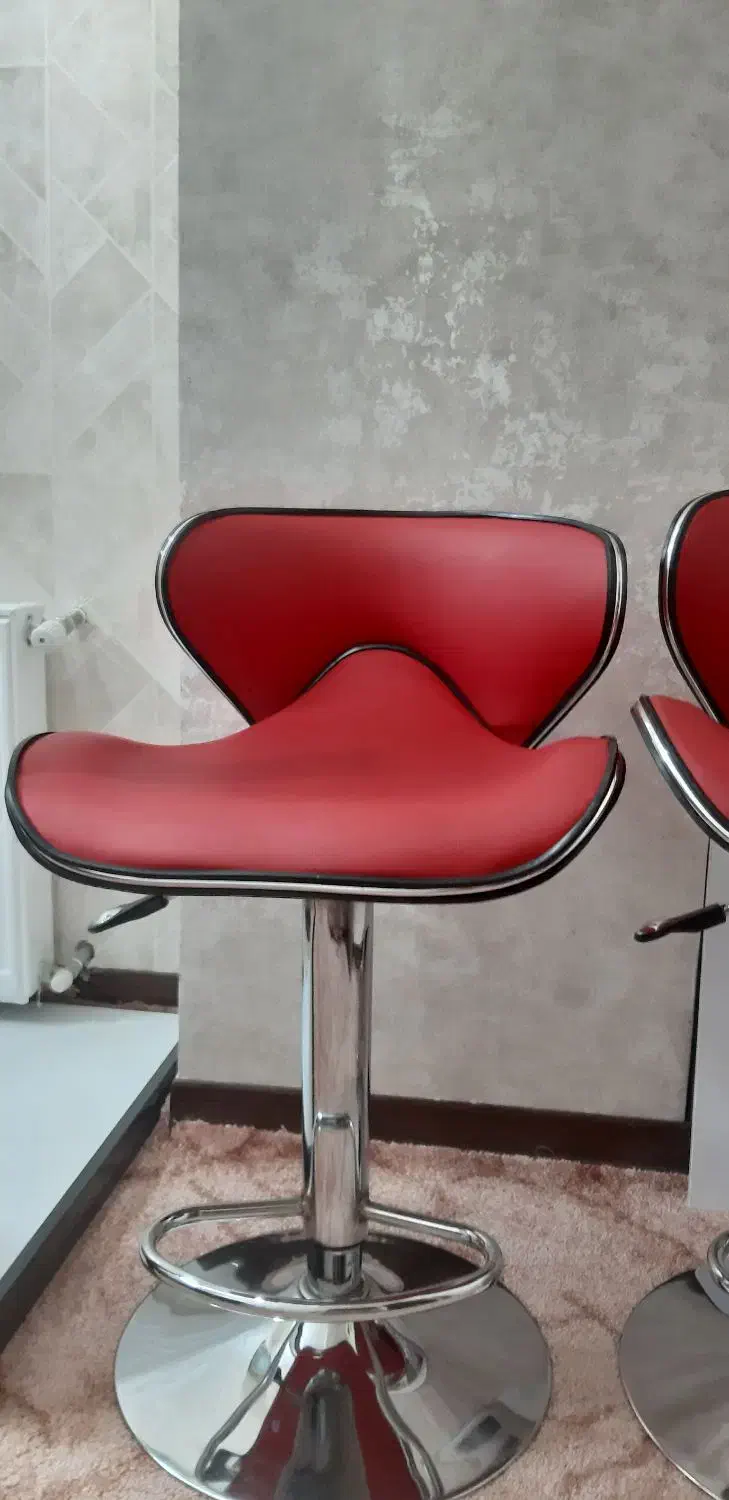 دو عدد صندلی کانتر|صندلی و نیمکت|قم, انسجام|دیوار