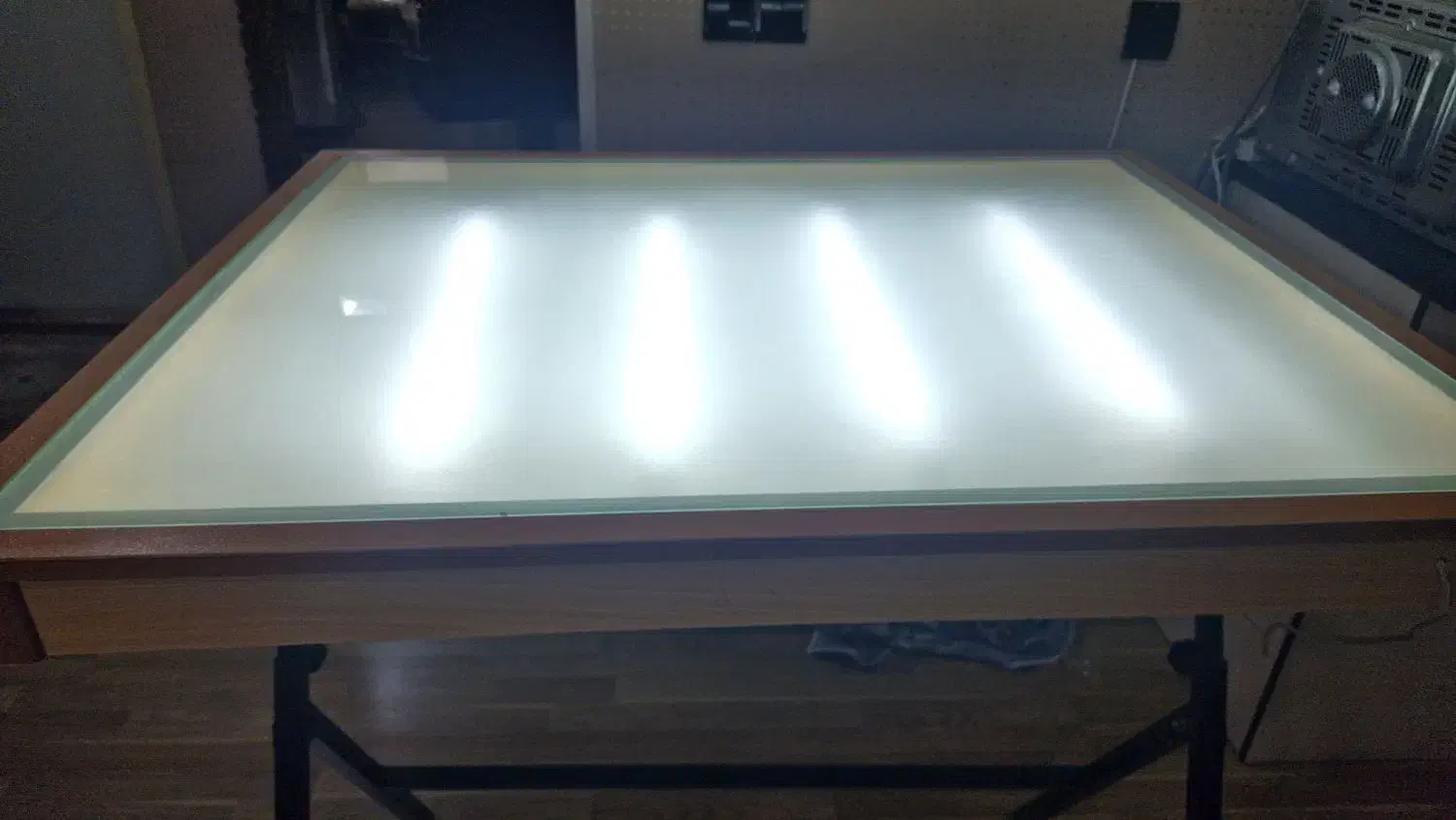 میز نور ۱۰۰*۸۰|میز تحریر و کامپیوتر|تهران, سوهانک|دیوار