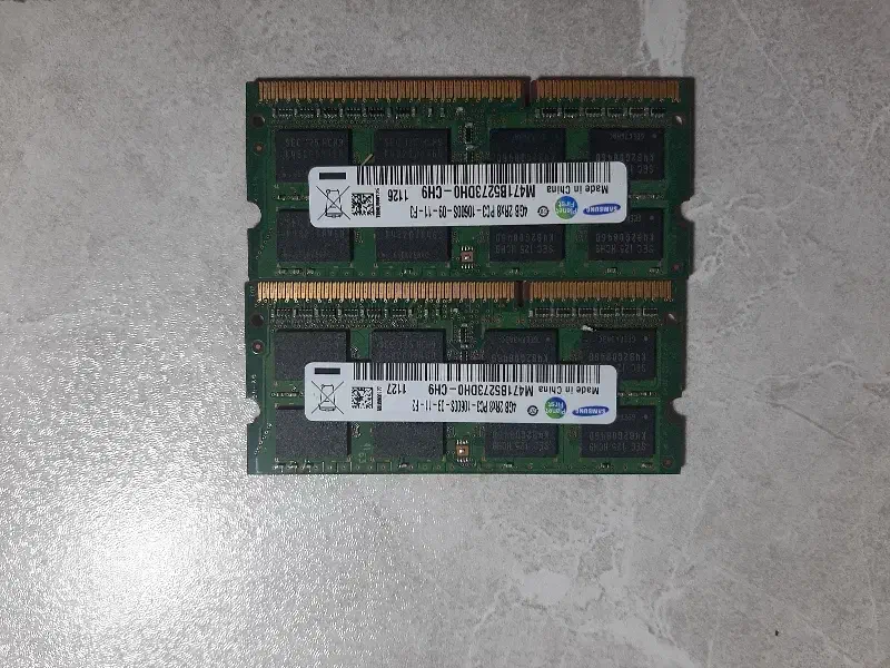 دو عدد رم ۴ گیگ ddr3 لپتاپ به فروش می‌رسد|قطعات و لوازم جانبی رایانه|اردستان, |دیوار