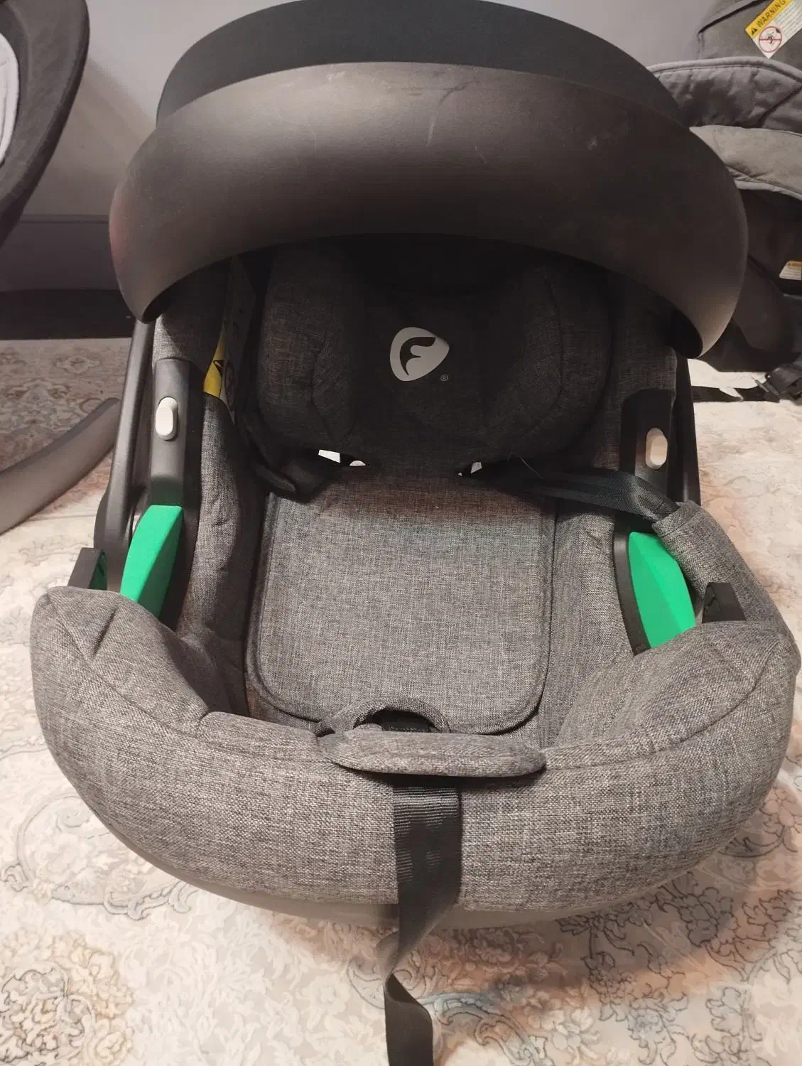 کریر یا صندلی حمل کودک دارای ایربگ|تخت و صندلی بچه|شیراز, حافظیه|دیوار