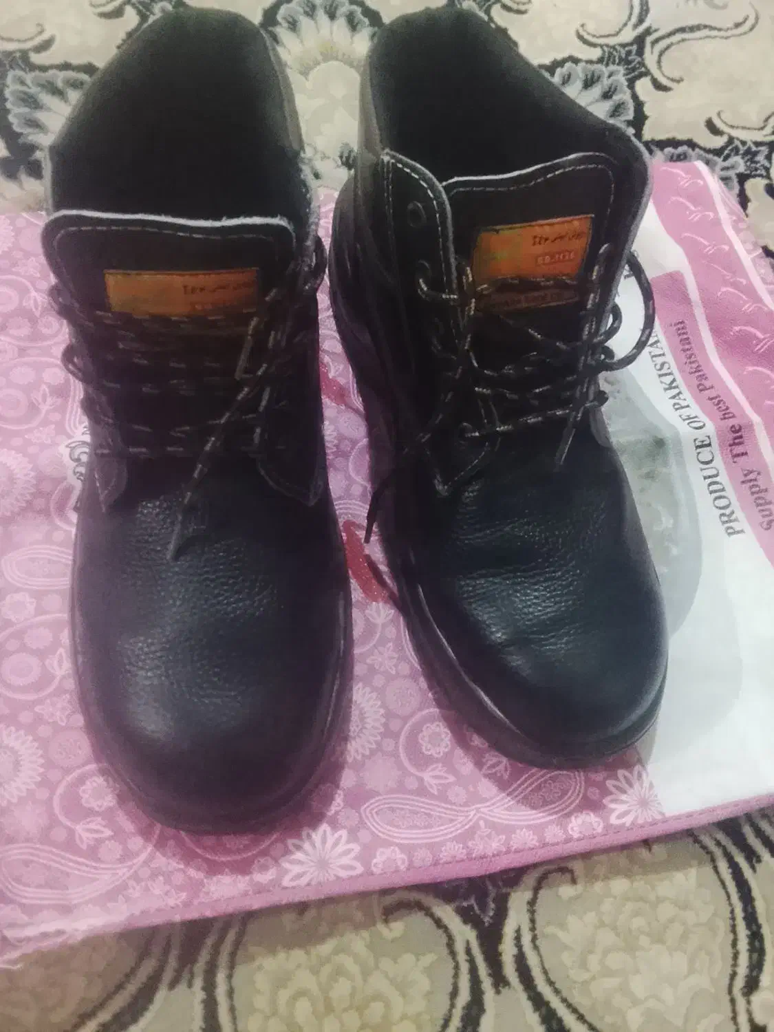 کفش کارسایز۴۴|کیف، کفش، کمربند|مشهد, شهید قربانی|دیوار