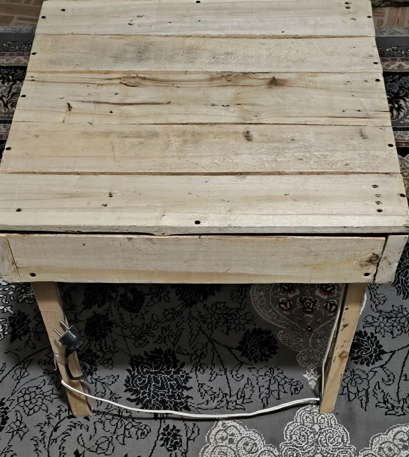 کرسی|بخاری، هیتر، شومینه|پیشوا, |دیوار