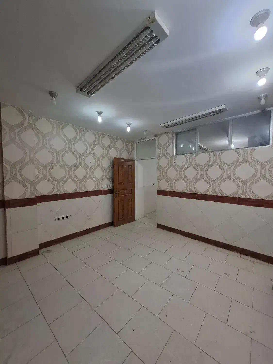 اجاره دفتر کار|اجارهٔ دفتر کار، اتاق اداری، مطب|اصفهان, ملک‌شهر|دیوار