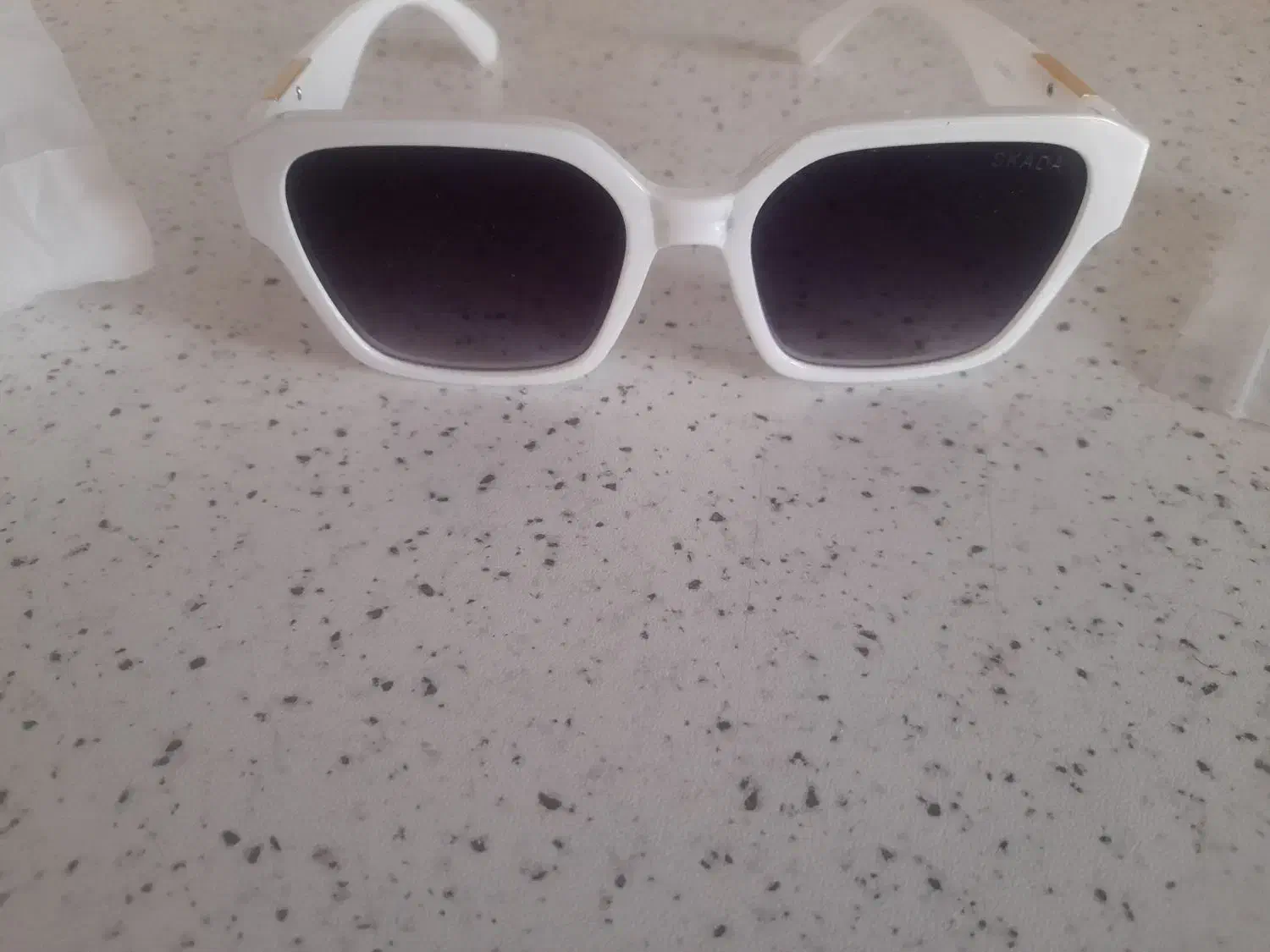 دو عدد عینک آفتابی|زیورآلات و اکسسوری|سلماس, |دیوار